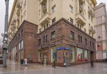 Торговое помещение рядом с Казанским вокзалом, 350 м², ЦАО, 195416667 руб./мес.